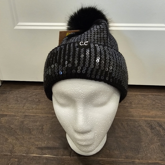 New C.C Women's Beanie with Pom Pom - Picture 4 of 9